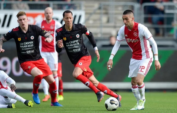 岁新星萨卡 岁新星萨卡