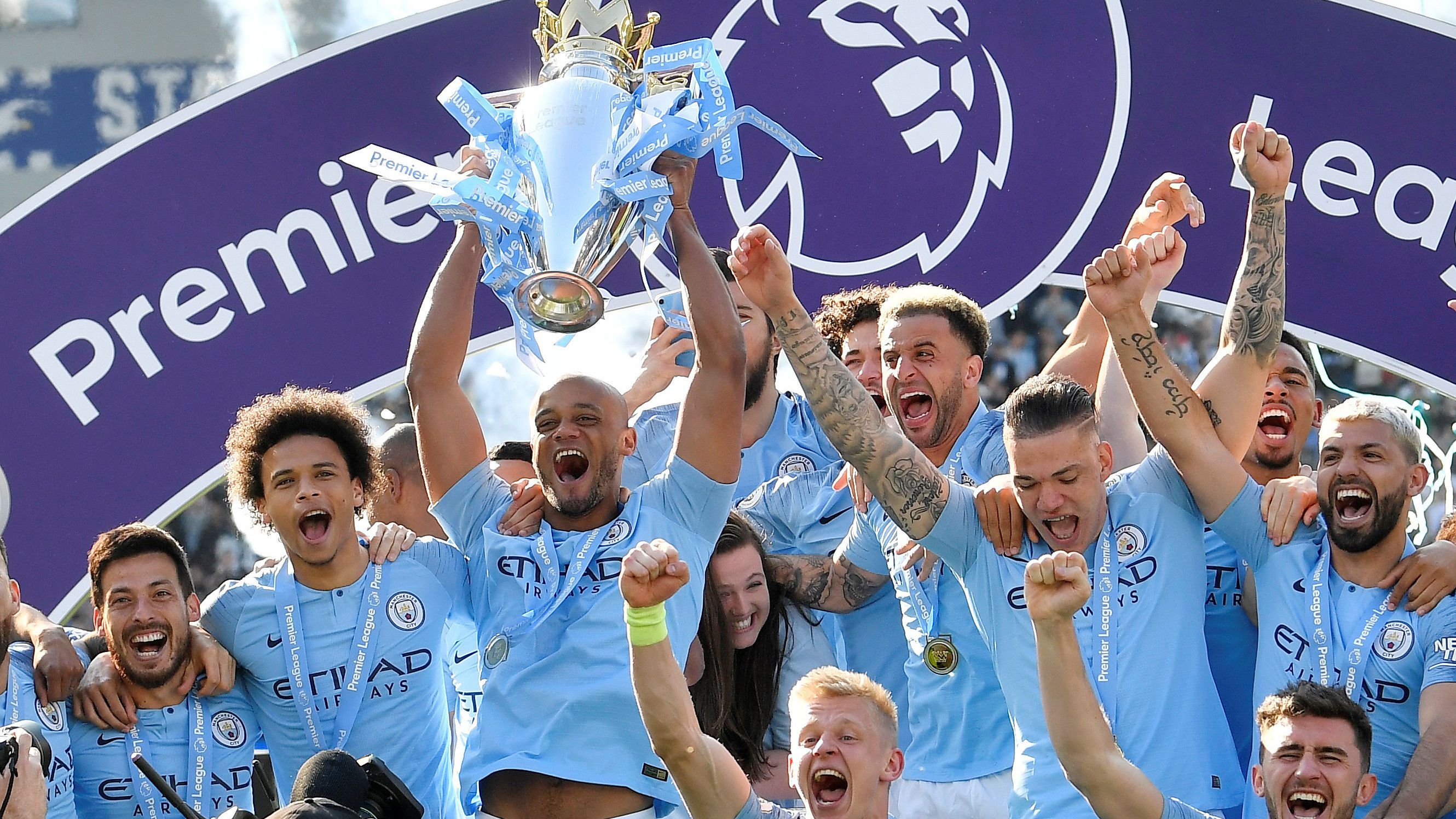 更对不起小 更对不起小