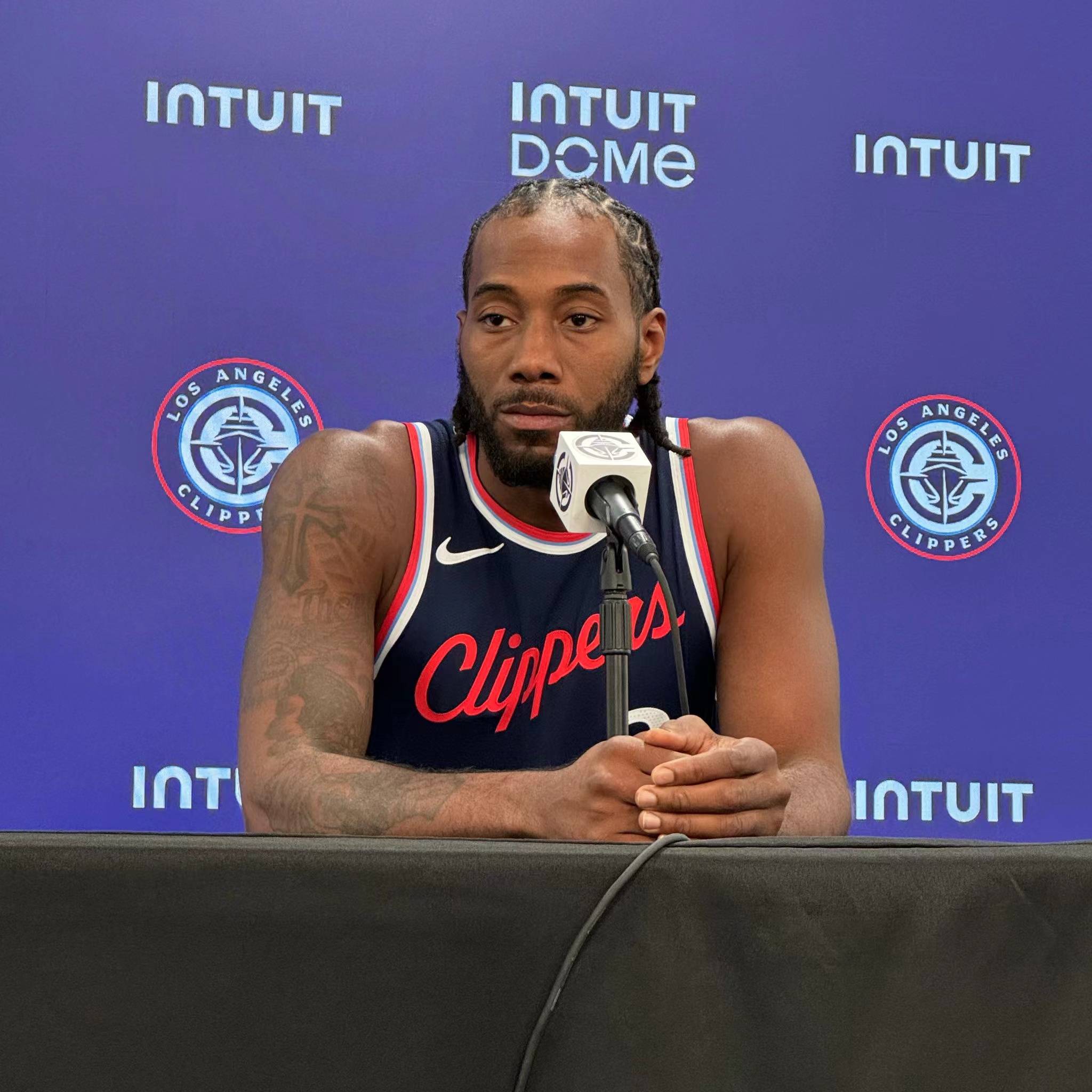 炸弹牛亮相 炸弹牛亮相